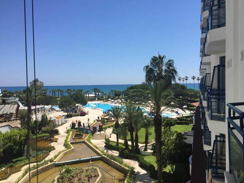 Тур в подарок